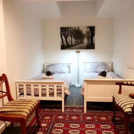 Twin Room Earls Court Central London - Shared Accommodation Ngoại thất bức ảnh